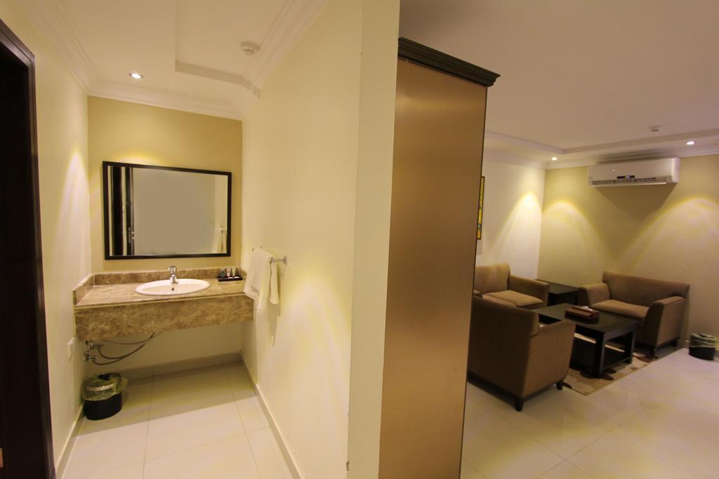 Taleen Alaqiq Hotel Apartments Rijád Szoba fotó