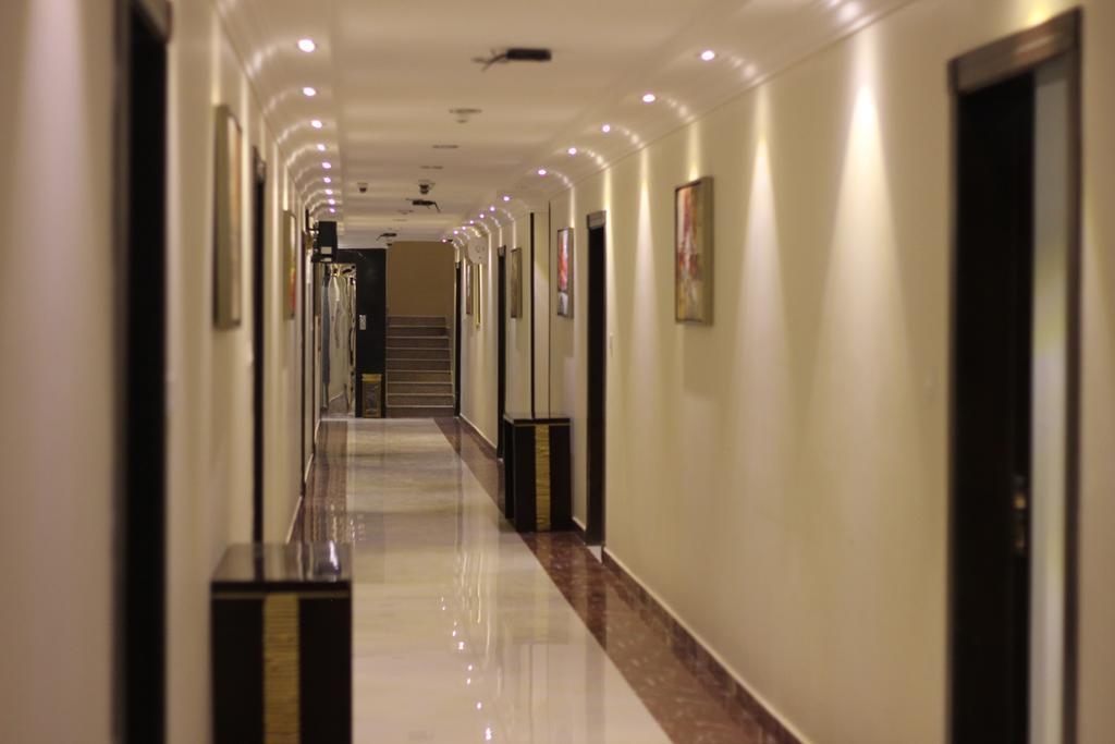 Taleen Alaqiq Hotel Apartments Rijád Kültér fotó
